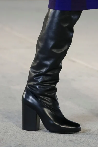 Look 63